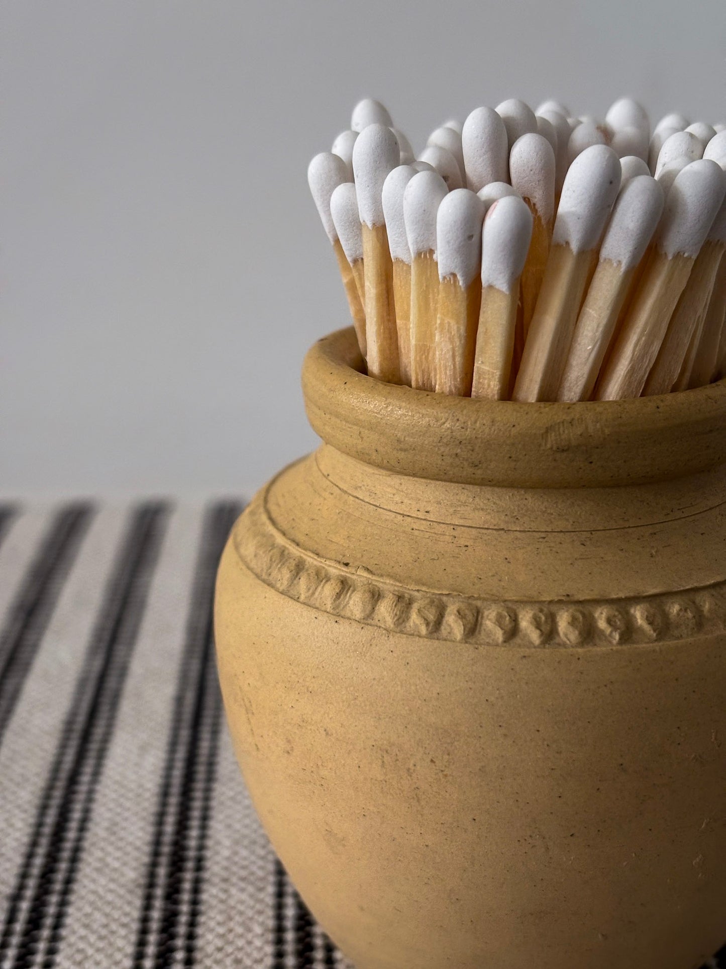 Small Earthenware Pot in Warm Beige
