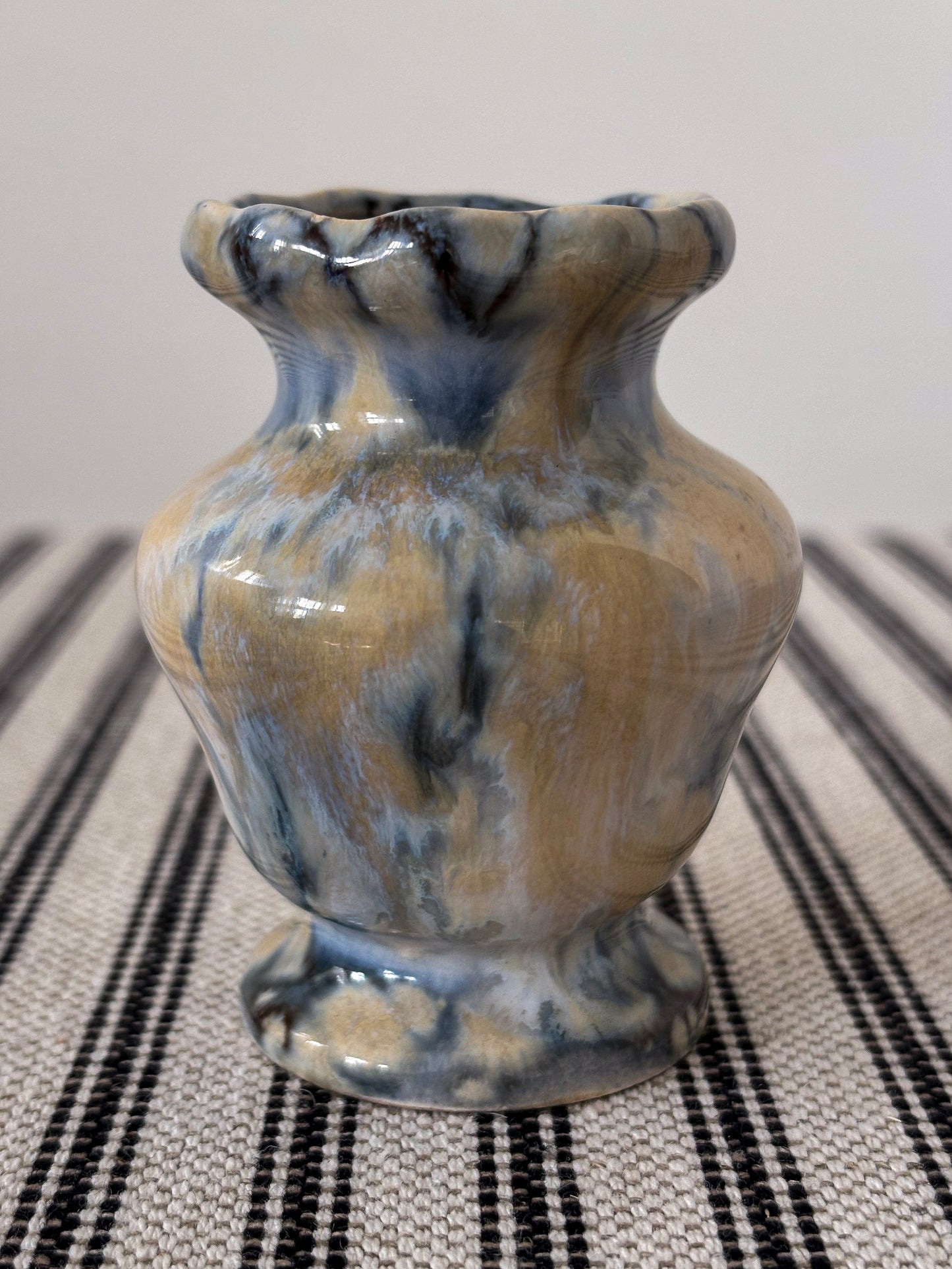 Vintage Studio Pottery Ruffled Edge Matchstick Holder – Glazed Ceramic