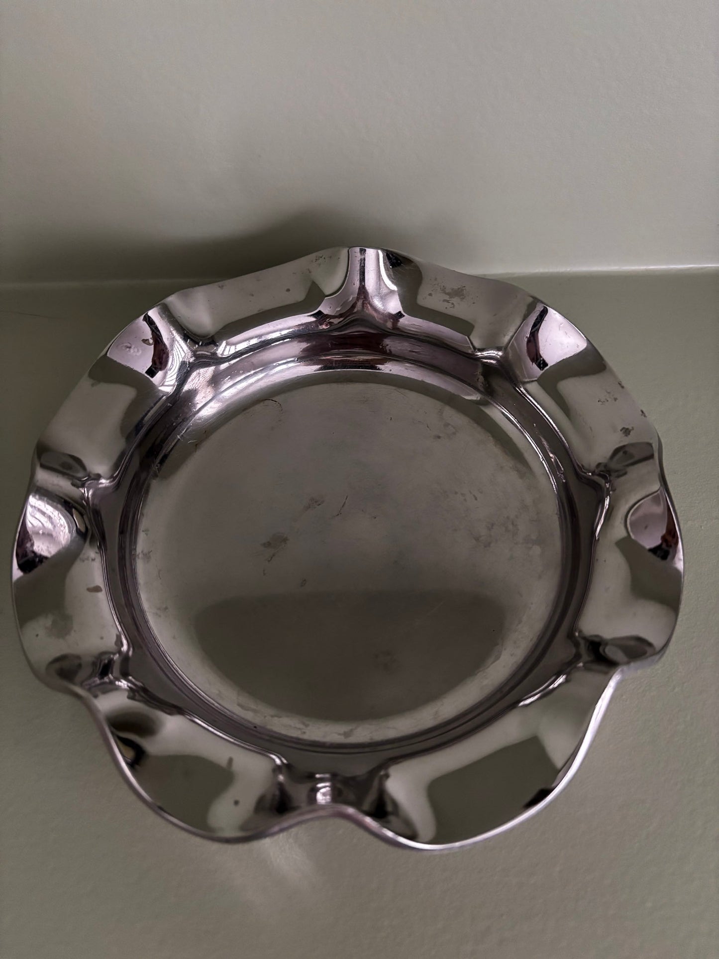 Silver-Tone Wave Edge Trinket Dish