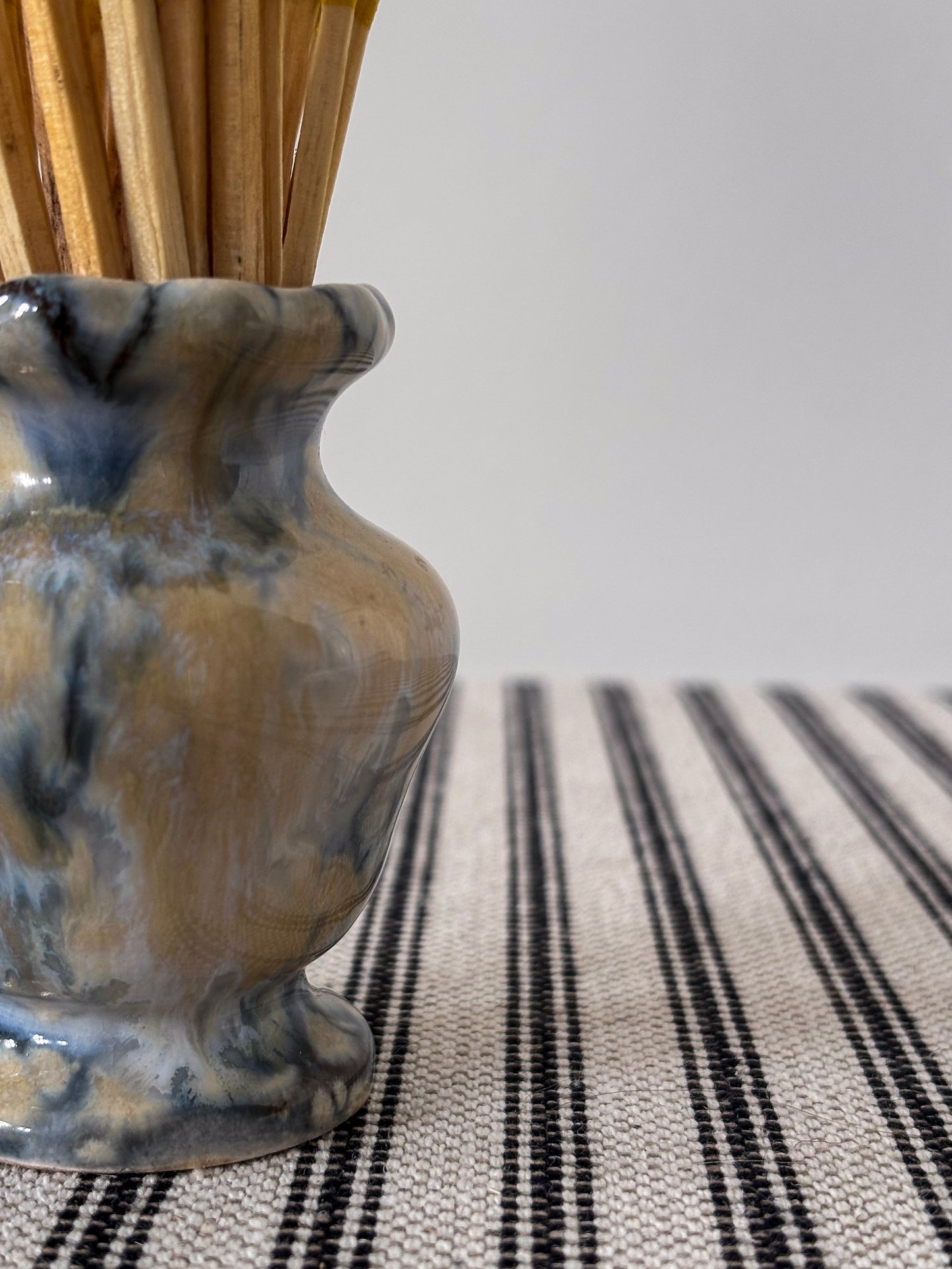 Vintage Studio Pottery Ruffled Edge Matchstick Holder – Glazed Ceramic