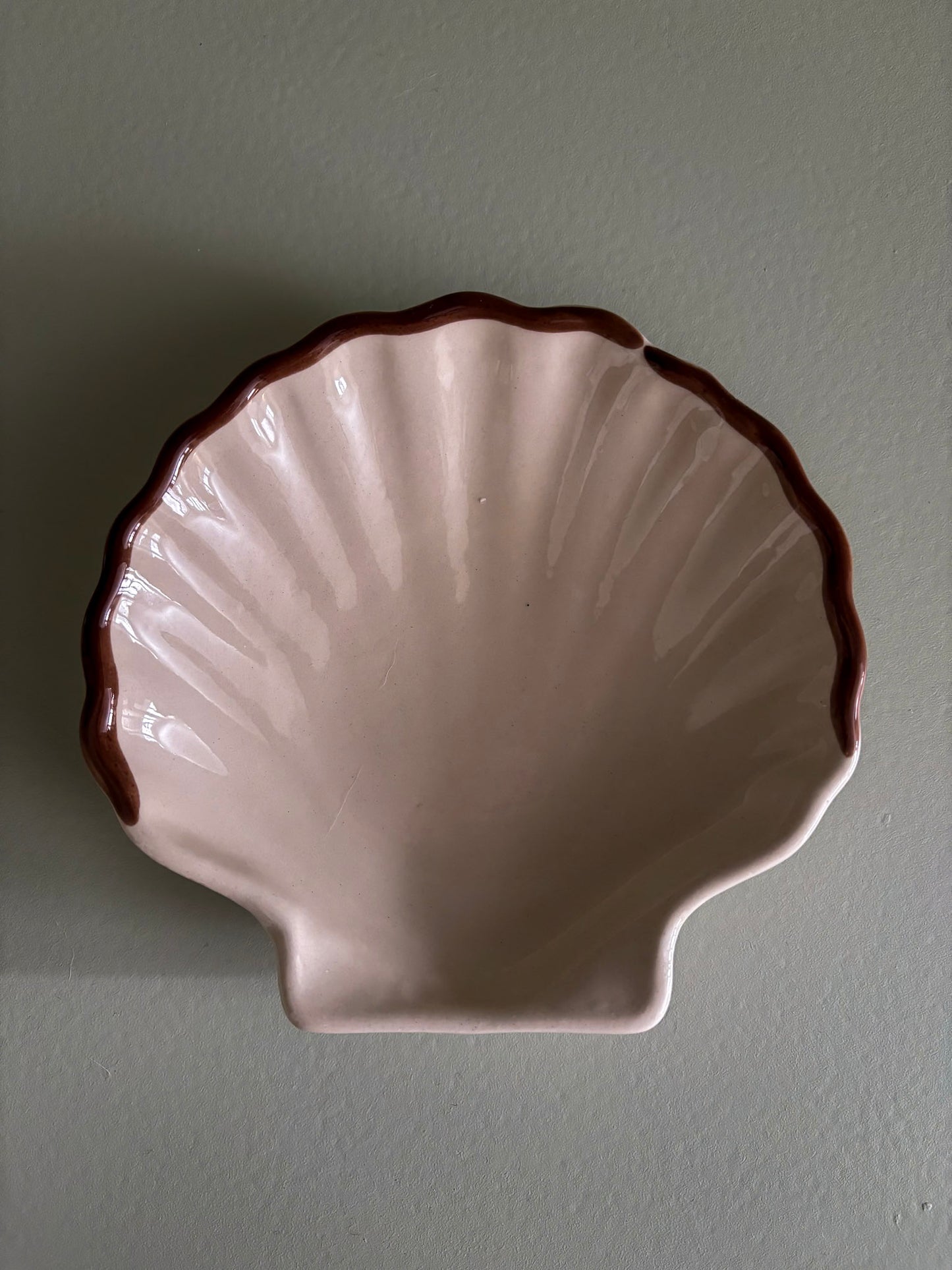 French Scallop Shell Dishes