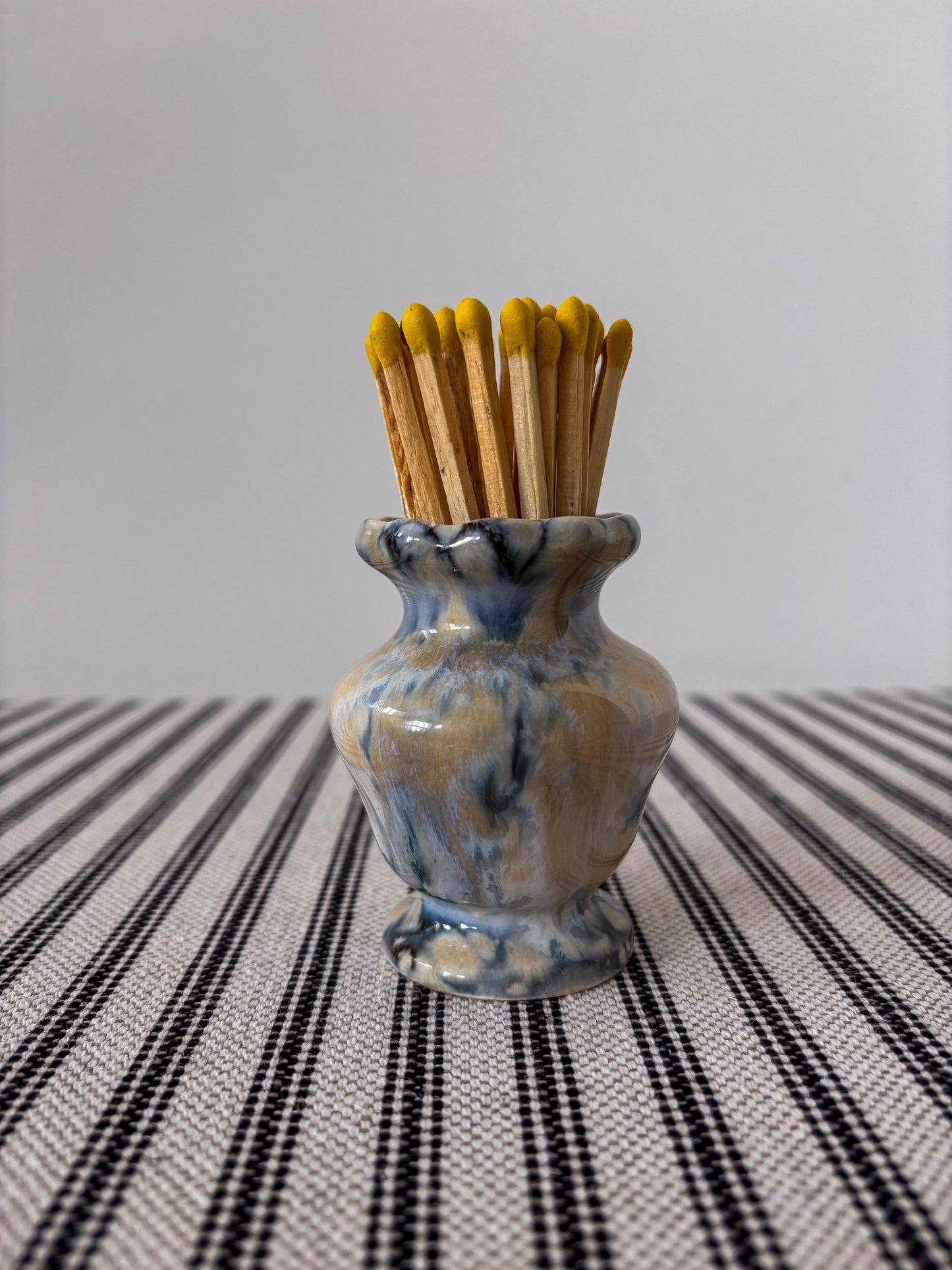 Vintage Studio Pottery Ruffled Edge Matchstick Holder – Glazed Ceramic