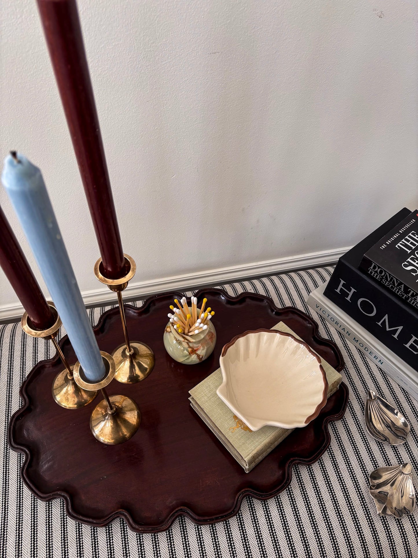 Mahogany Pie-Crust Scalloped Edge Decorative Tray - Wooden Styling Tray for Home Décor