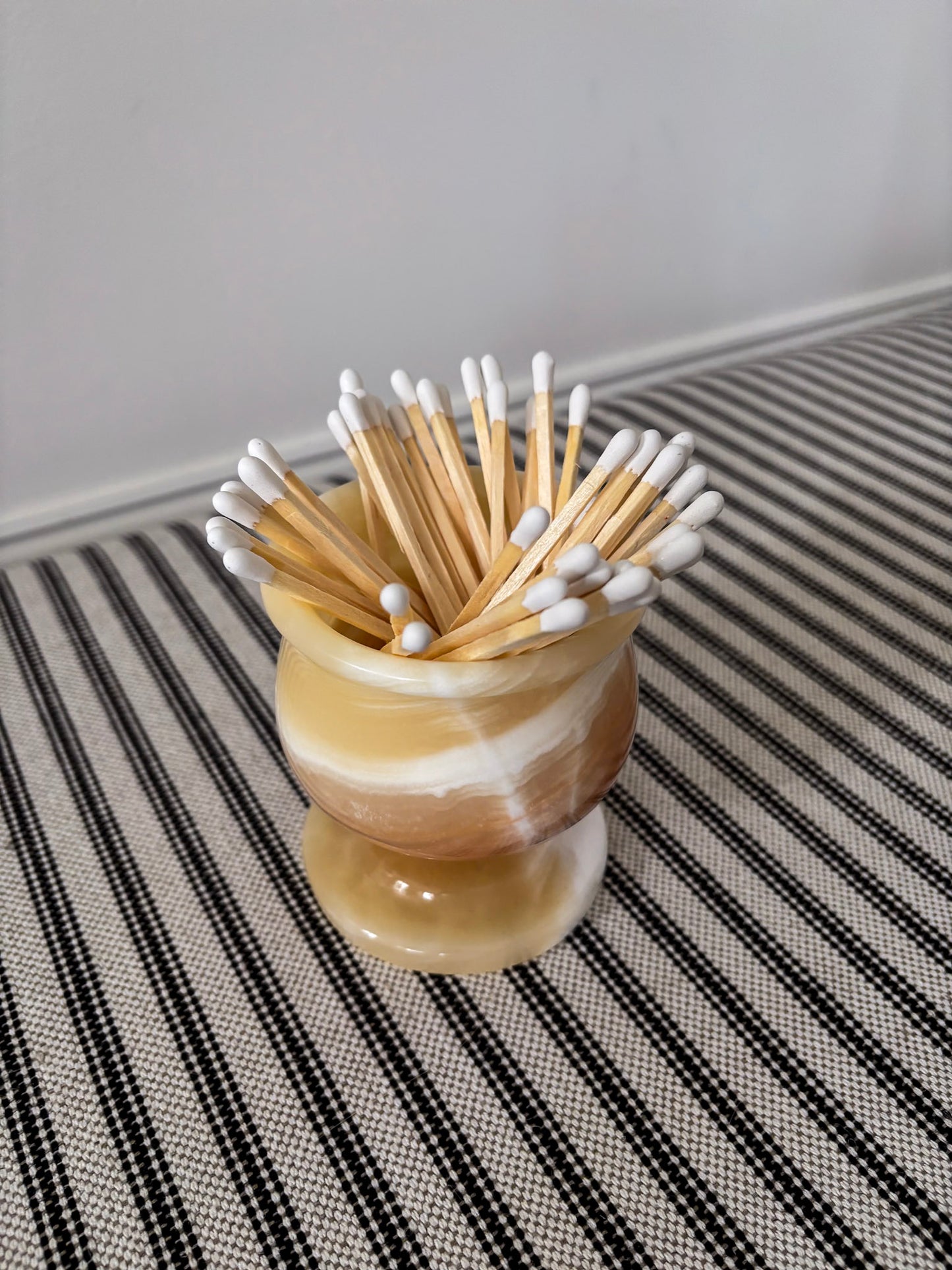Onyx Pedestal Matchstick Holder