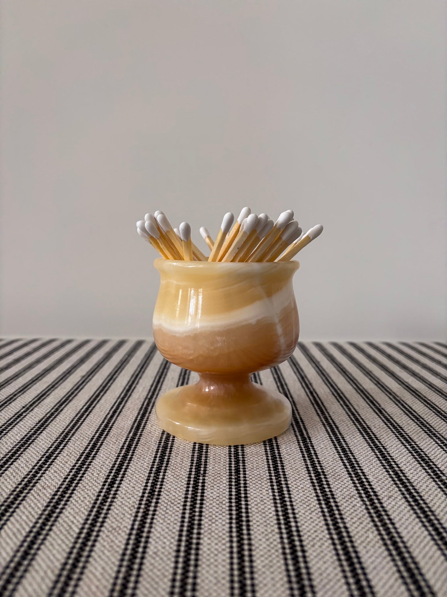 Onyx Pedestal Matchstick Holder