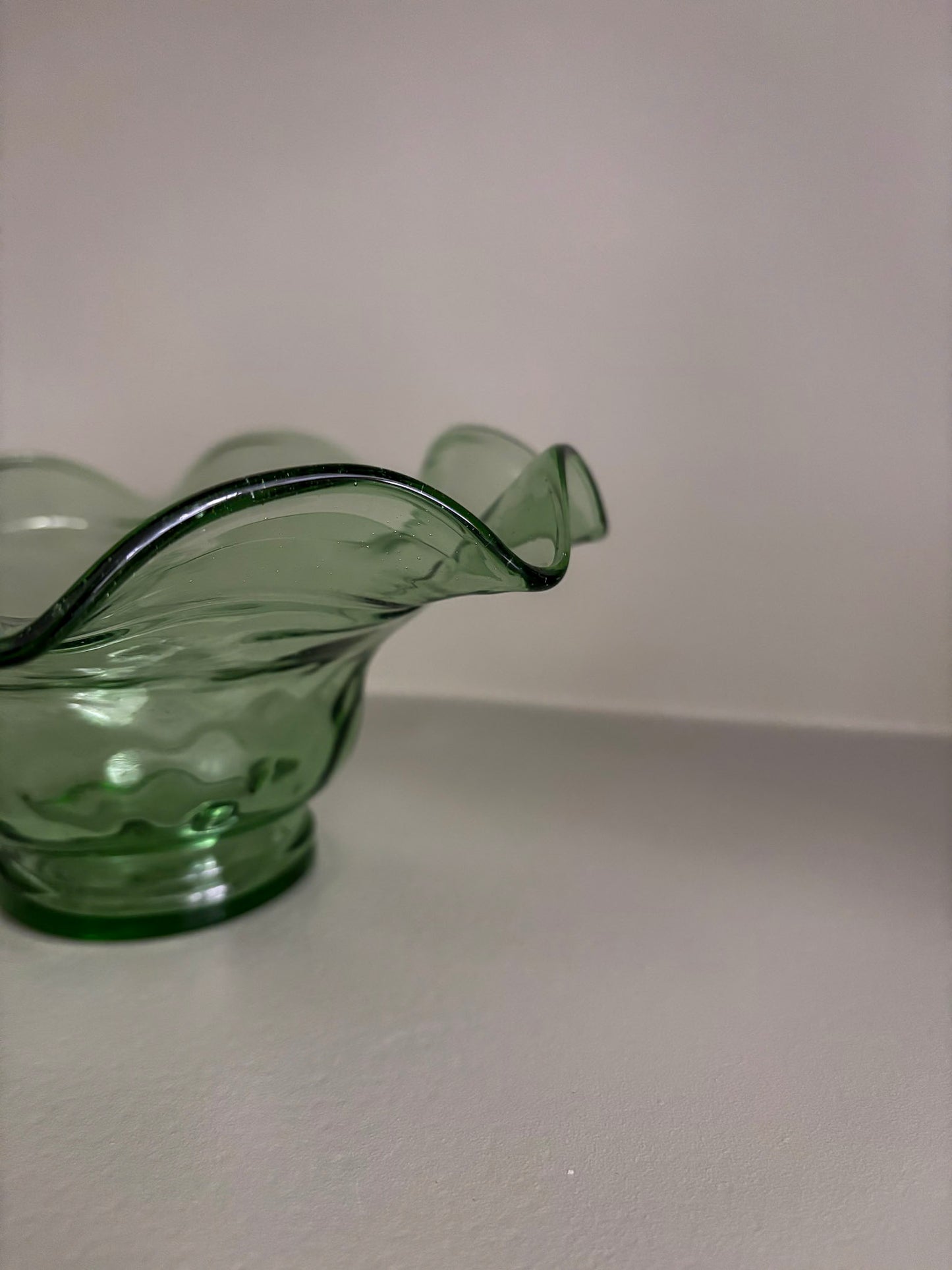 Green Glass Fluted Ruffle Edge Bowl