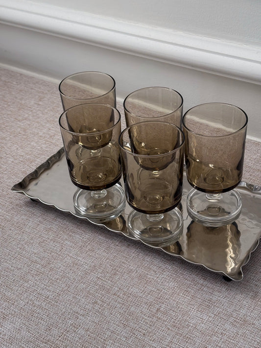 Smoked Glass Goblets with Hammered Stainless Steel Scalloped Tray, Mid-Century Drinks Set (5 Glasses + Tray)