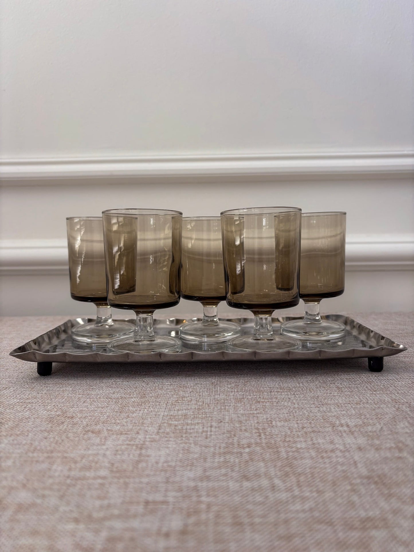 Smoked Glass Goblets with Hammered Stainless Steel Scalloped Tray, Mid-Century Drinks Set (5 Glasses + Tray)