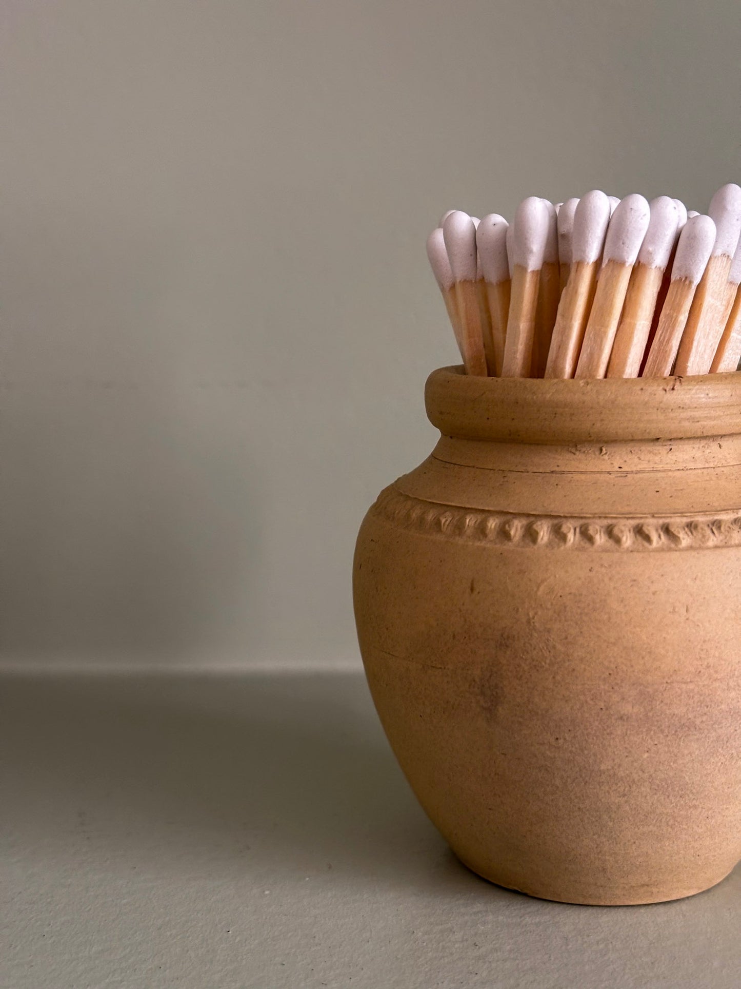 Small Earthenware Pot in Warm Beige