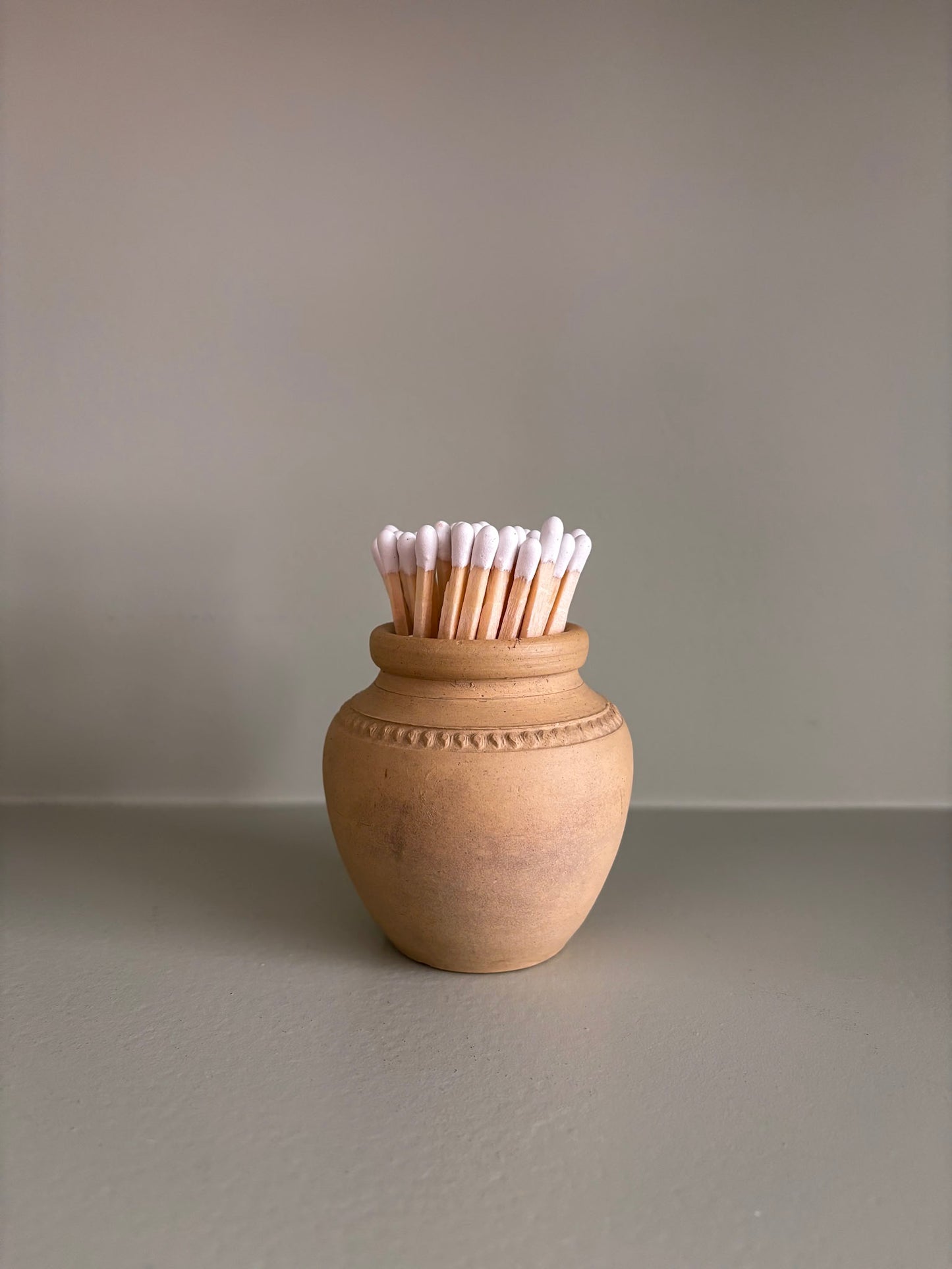 Small Earthenware Pot in Warm Beige
