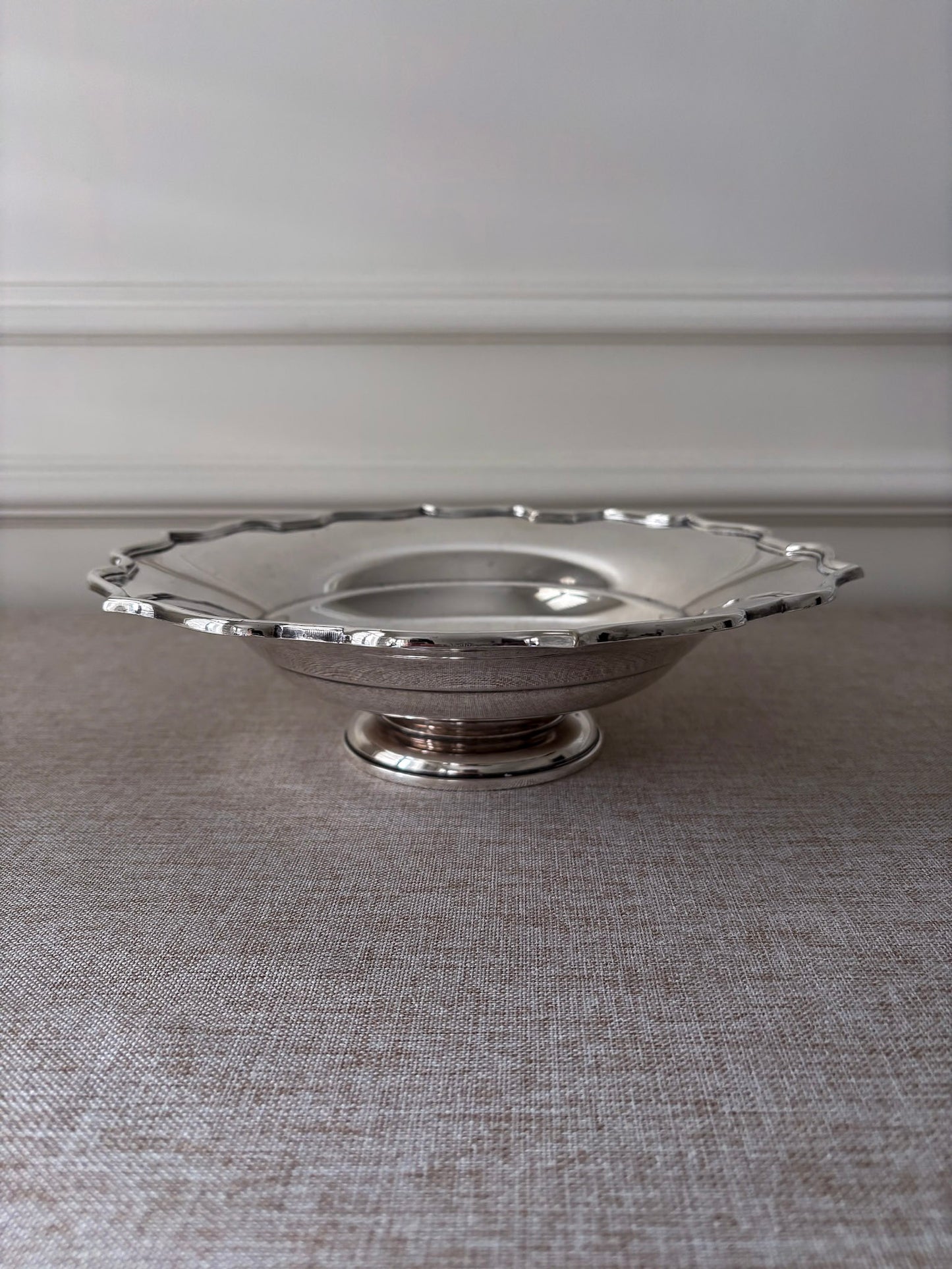 Silver Plate Scalloped Edge Tazza Pedestal Dish / Bowl