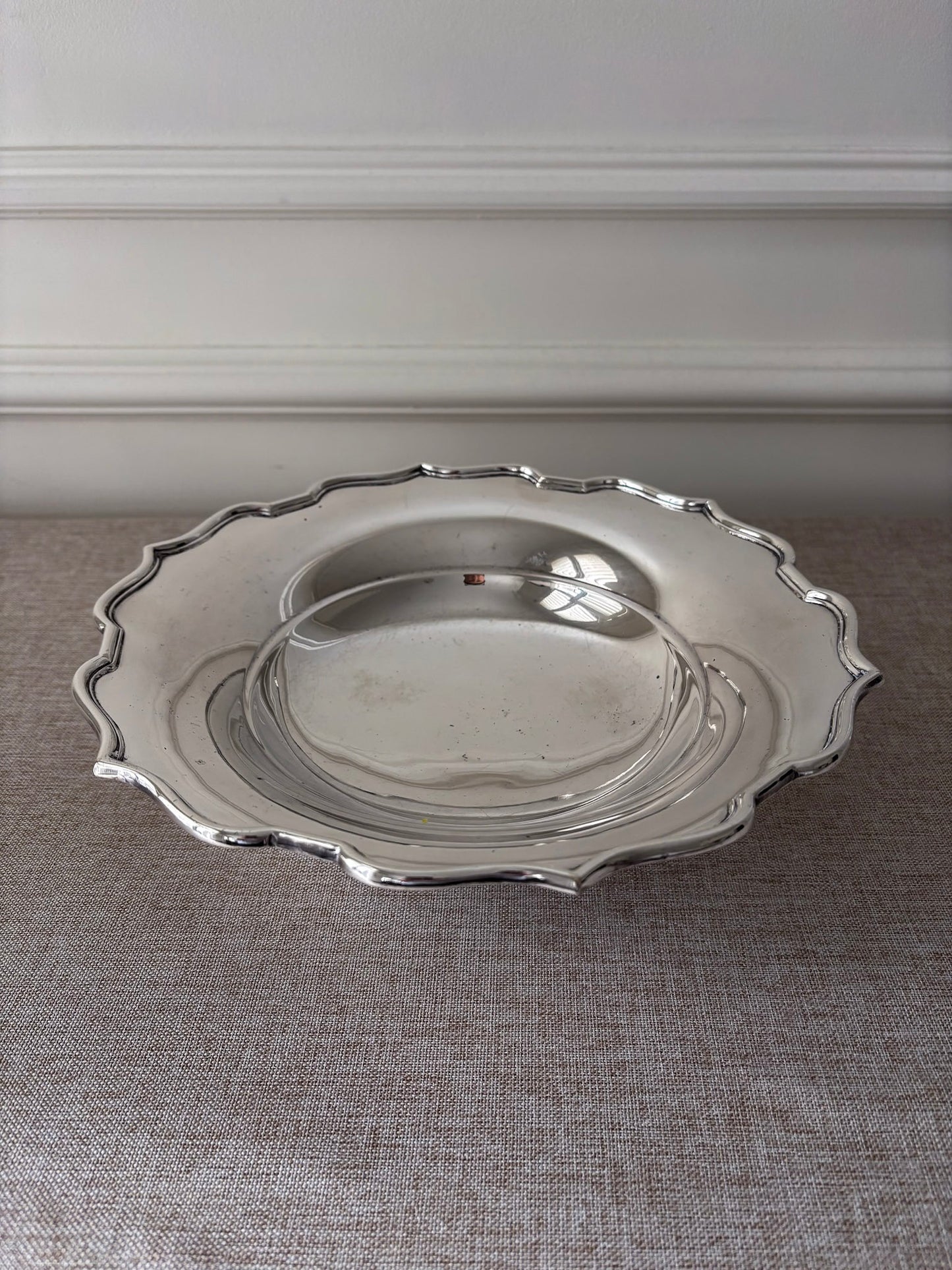 Silver Plate Scalloped Edge Tazza Pedestal Dish / Bowl