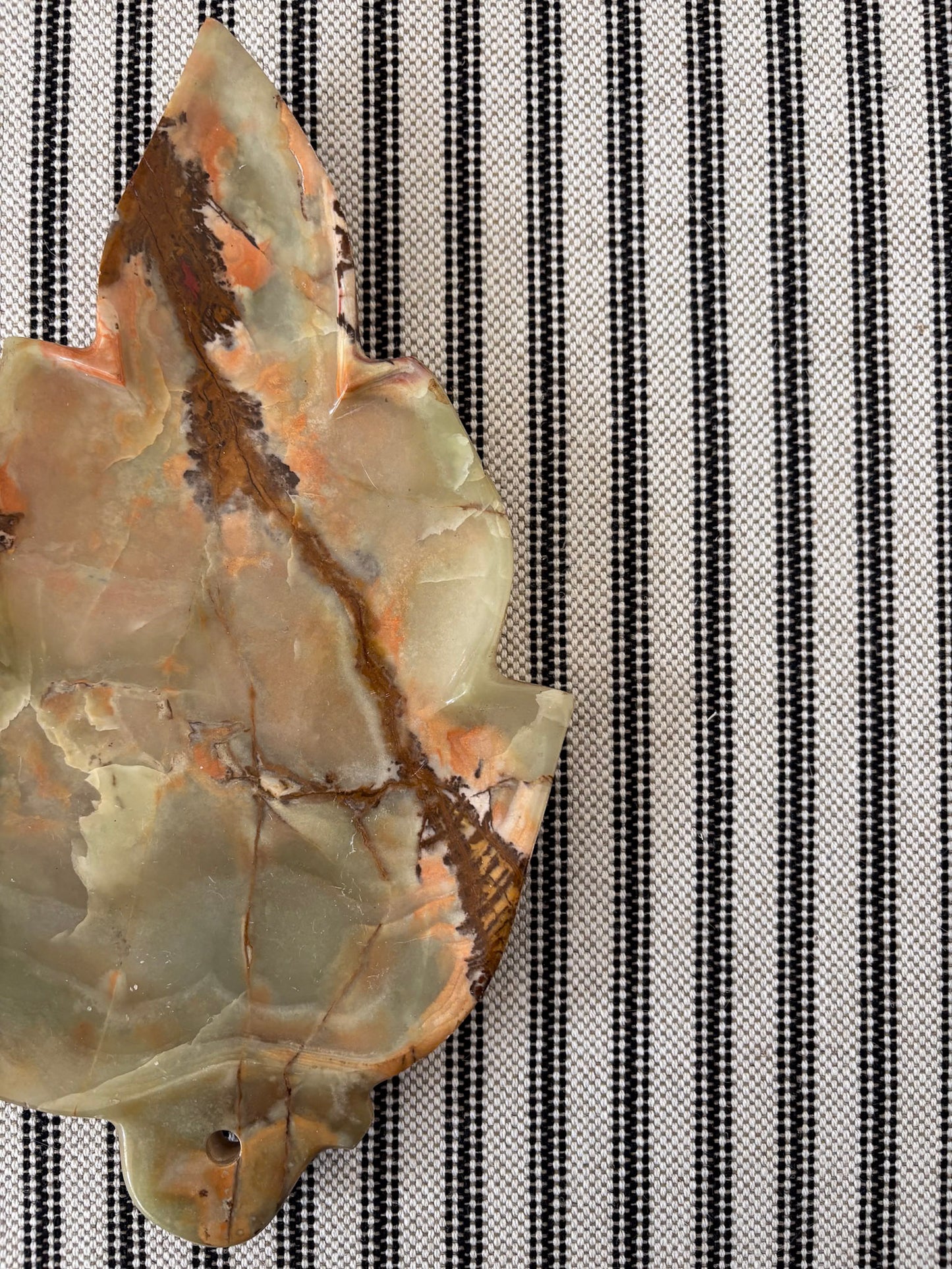 Onyx Leaf Incense Holder – Natural Stone Trinket Tray